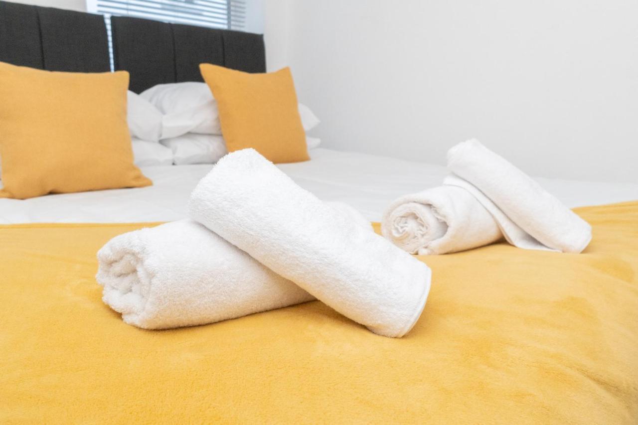 Business Friendly 3Br Home - King Size Beds & Centrally Located Swansea Extérieur photo