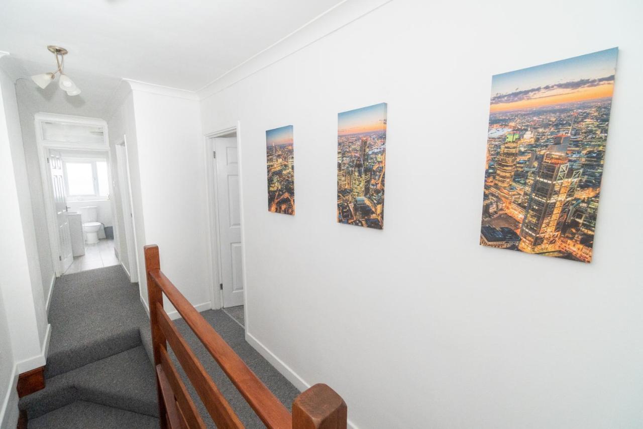 Business Friendly 3Br Home - King Size Beds & Centrally Located Swansea Extérieur photo